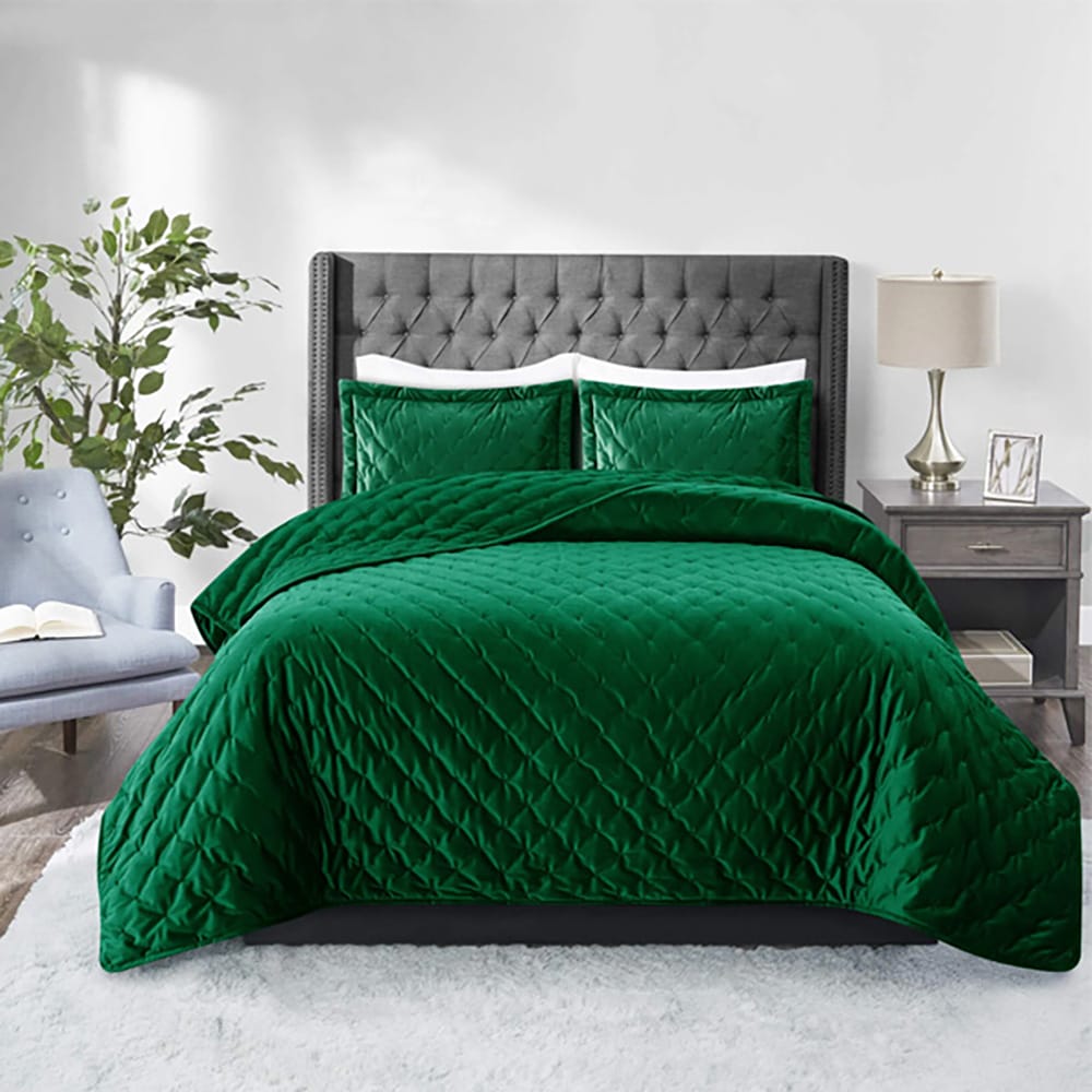 Velvet Quilted Bedspread - Green โ Bedspreads price in Pakistan